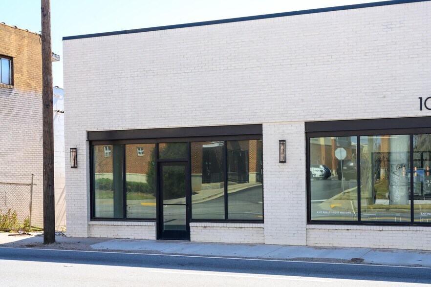 1024 Donald Lee Hollowell, Atlanta, GA 30318 Retail For Lease