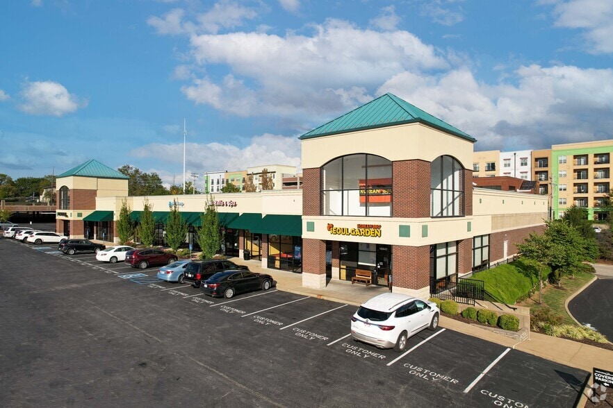 More Photos Of 10401-10590 Old Olive Street Rd, Creve Coeur Unknown For Lease