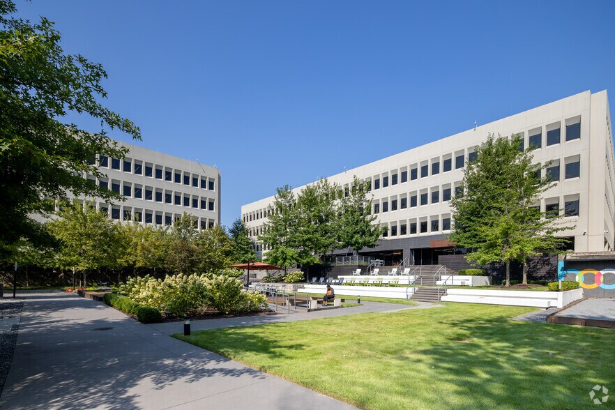 More Photos Of 275 Interstate North Cir SE, Atlanta Office For Lease