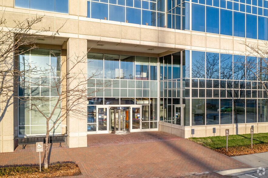 More Photos Of 10801 Mastin St, Overland Park Office For Lease