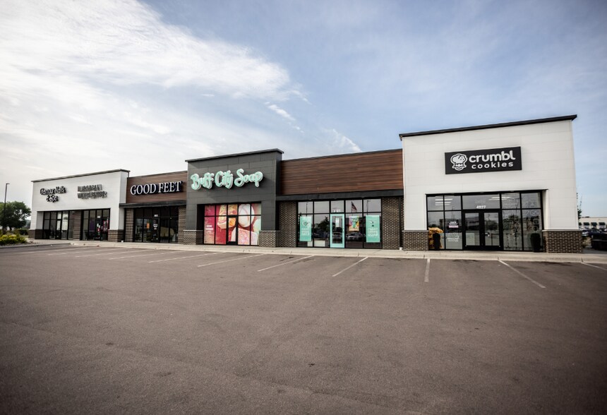 More Photos Of 4101 W 41st St, Sioux Falls Storefront For Lease