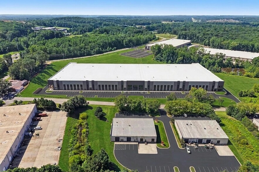 More Photos Of 4665 Church Rd, Cumming Warehouse For Sale