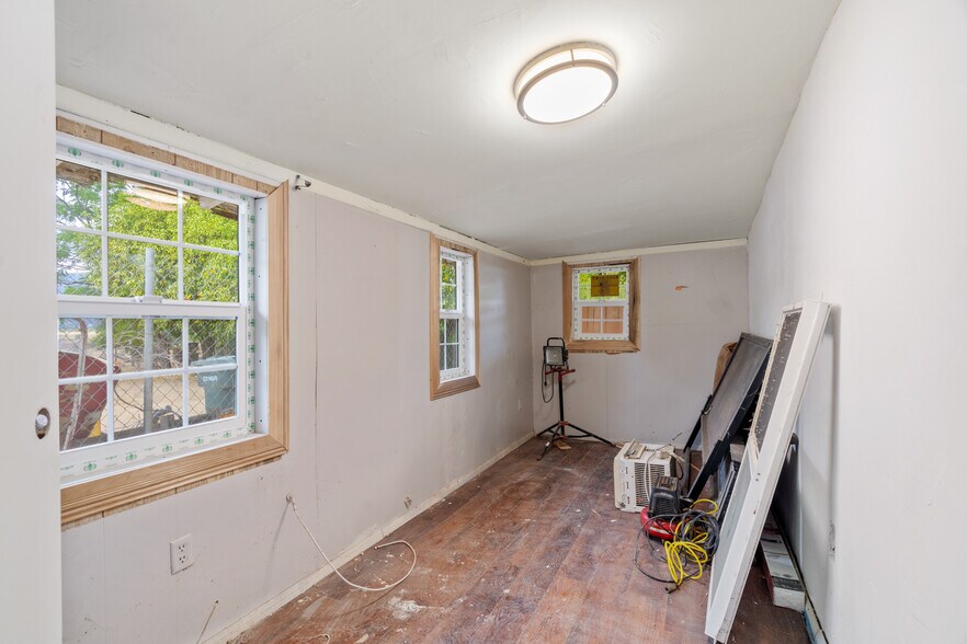 More Photos Of 816-880 E Lakeshore Dr, Lake Elsinore Land For Sale