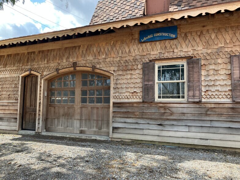 More Photos Of 2985 Mill Pl, Sauquoit Manufacturing For Sale