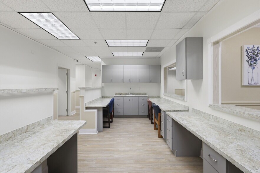 More Photos Of 1690 Dunlawton Ave, Port Orange Medical For Lease