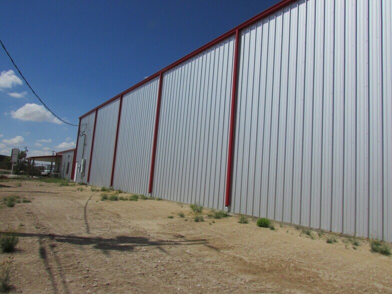 More Photos Of 1404 W Interstate 20, Odessa Warehouse For Sale