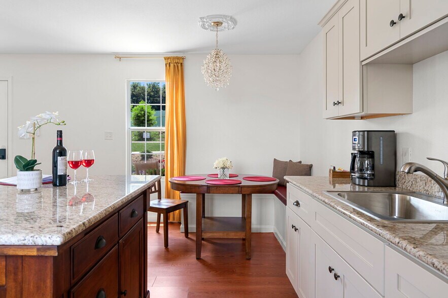 More Photos Of 1470 S Cranes Mill Rd, New Braunfels Lodge Meeting Hall For Sale