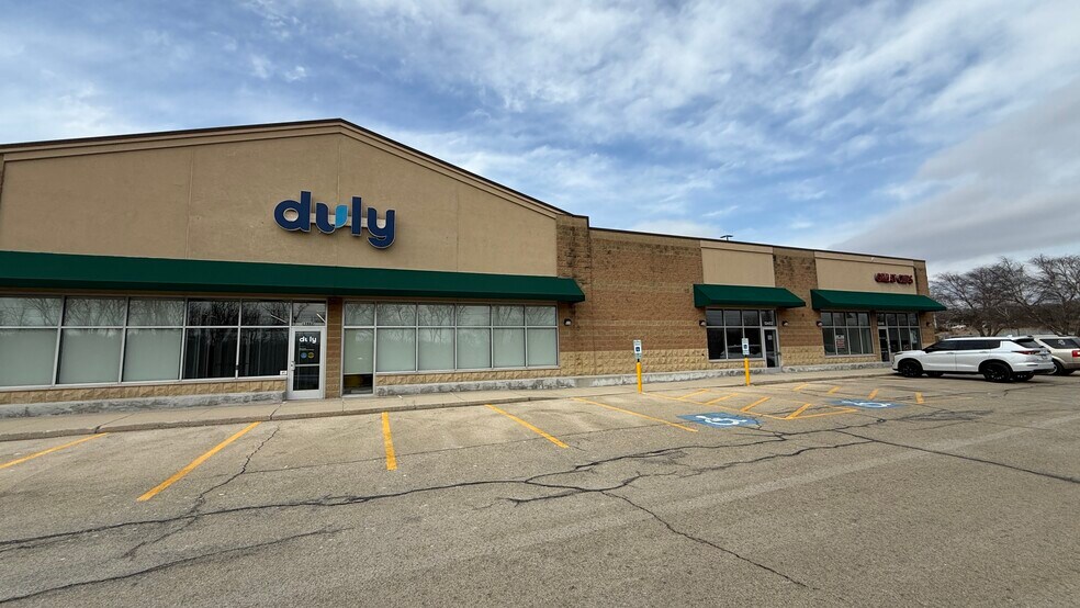 More Photos Of 13406-13478 S Archer Ave, Lemont Unknown For Lease