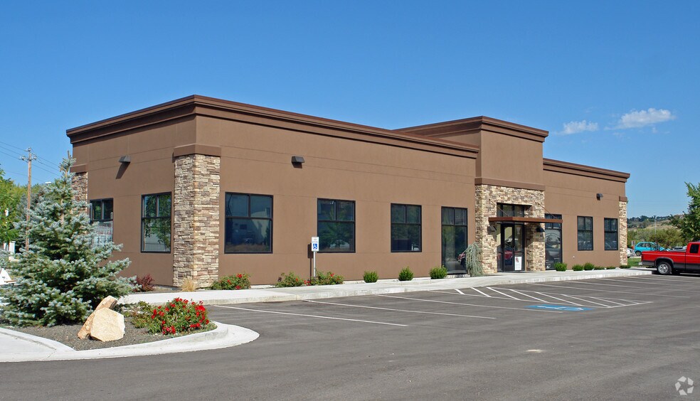 More Photos Of 2200 E Warm Springs Ave, Boise Medical For Lease