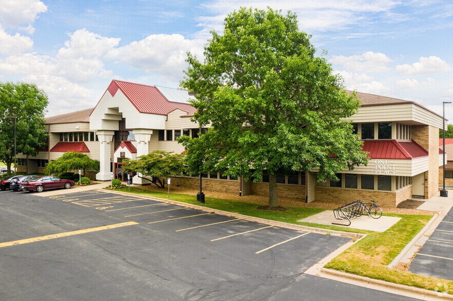 More Photos Of 1 Point Pl, Madison Unknown For Lease