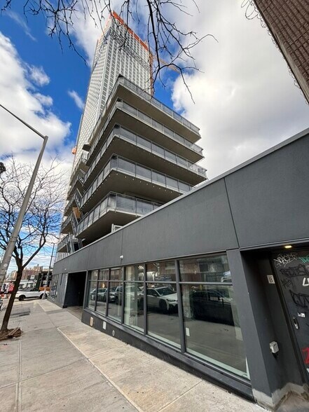 More Photos Of 349 Kent Ave, Brooklyn Apartments For Lease