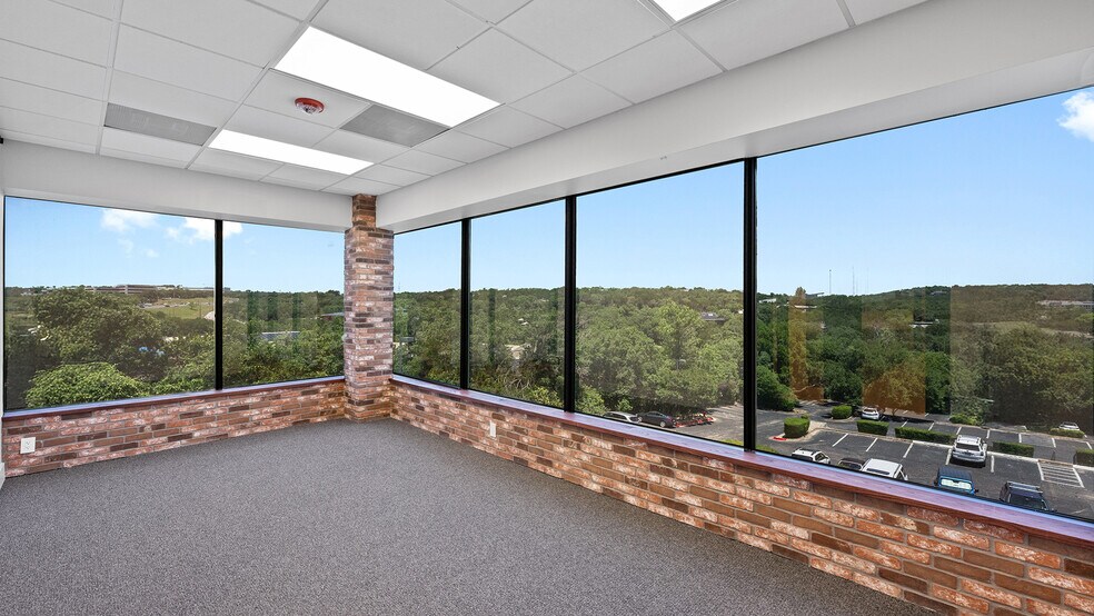 More Photos Of 1301 S Capital of Texas Hwy, West Lake Hills Office Residential For Sale