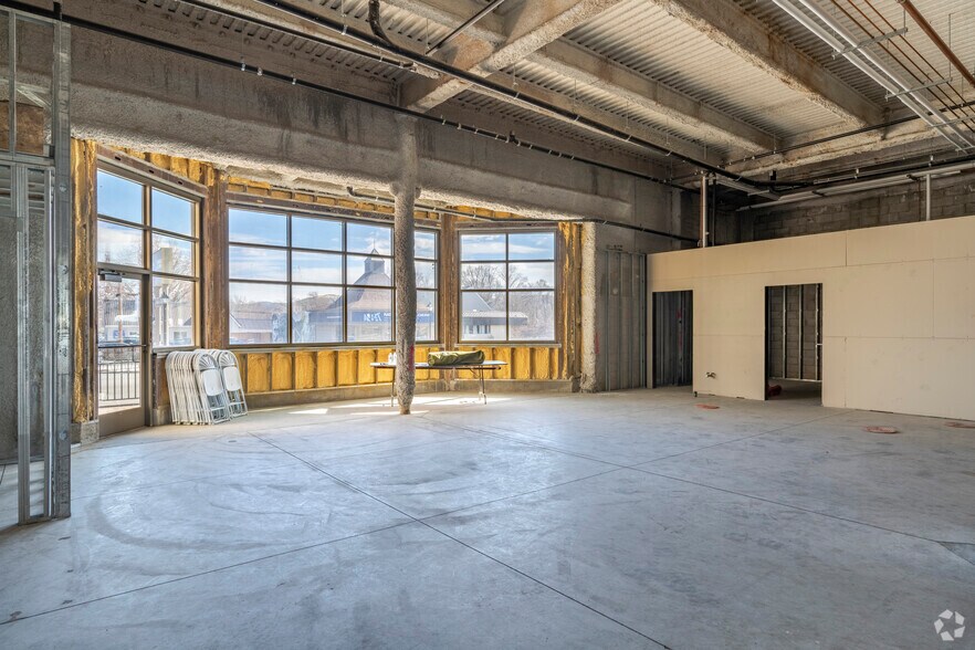 More Photos Of 600 S Carson St, Carson City Hotel For Sale