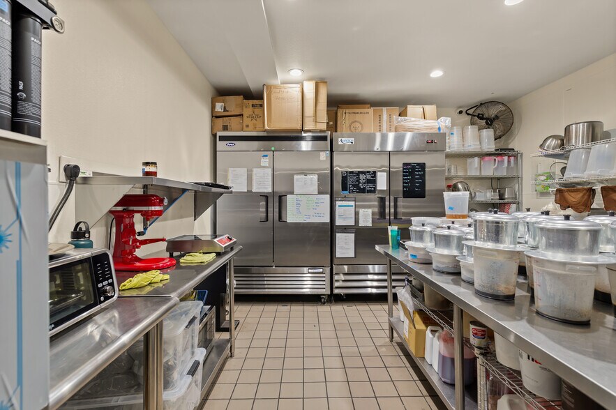 More Photos Of 9774 Katella Ave, Anaheim Medical For Sale