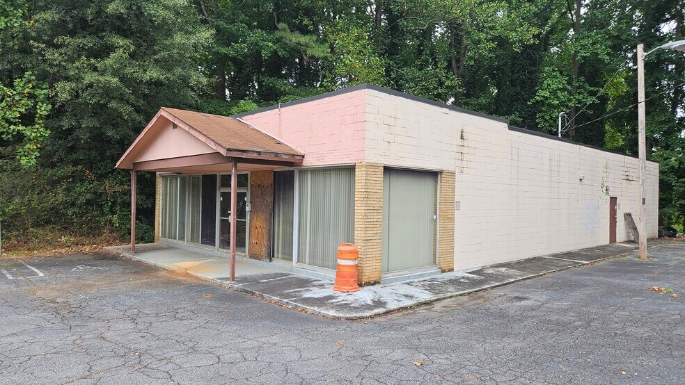More Photos Of 2125 Headland Dr, Atlanta Loft Creative Space For Sale