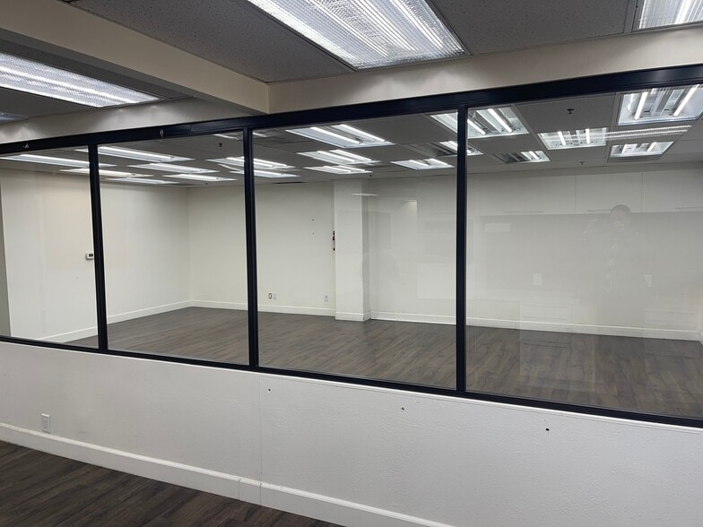 More Photos Of 1891 N Gaffey St, San Pedro Light Distribution For Lease
