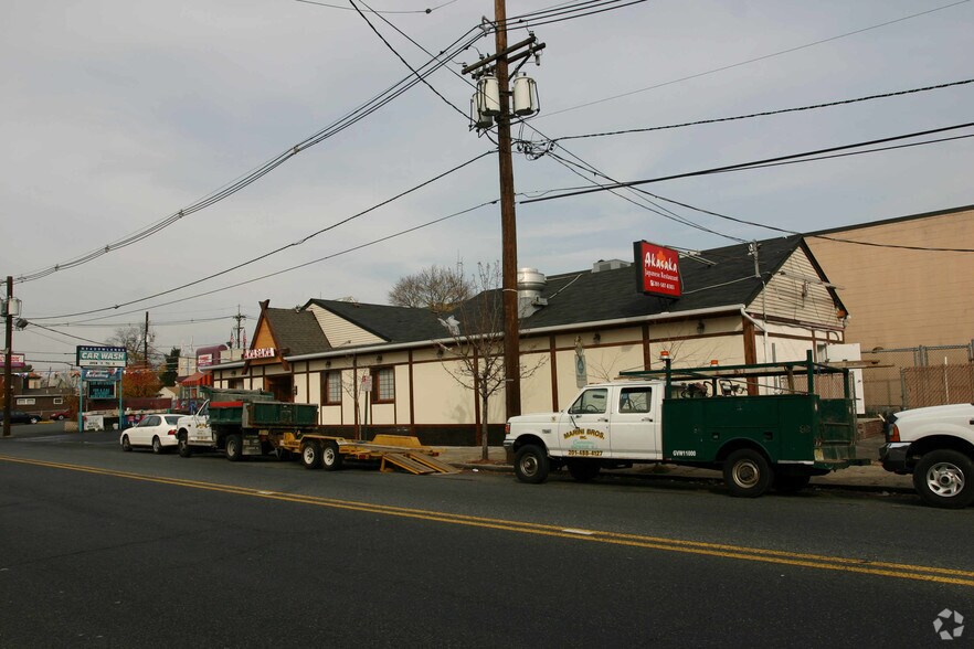 More Photos Of 457 Paterson Ave, Wallington Restaurant For Lease