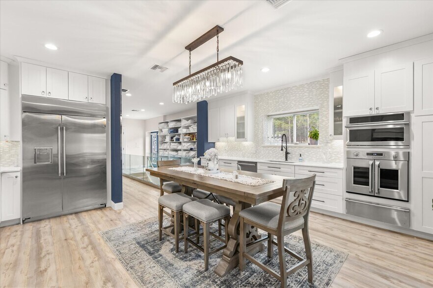 More Photos Of 455 Briar Patch Ln, Geneva Specialty For Sale