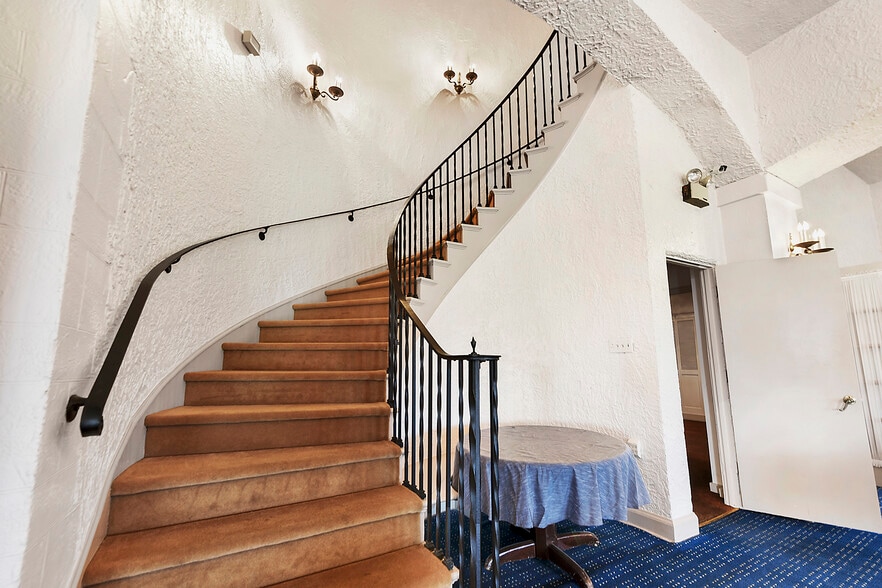 More Photos Of 1300 Lane ave, Natrona Heights Specialty For Sale