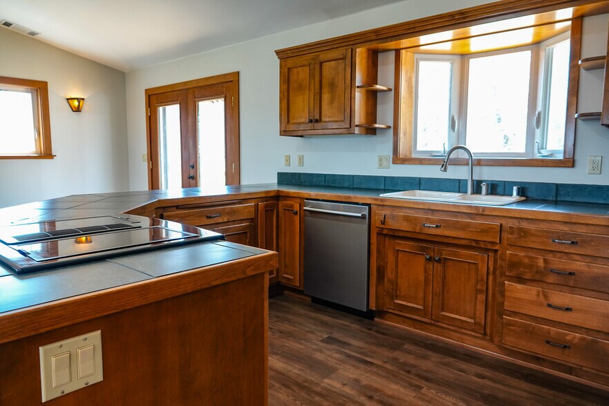 More Photos Of 2003 Kidder Creek Rd, Greenview Land For Sale