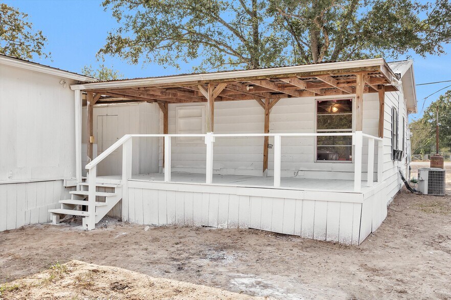 More Photos Of 13518 FM 2432 Rd, Willis Apartments For Sale