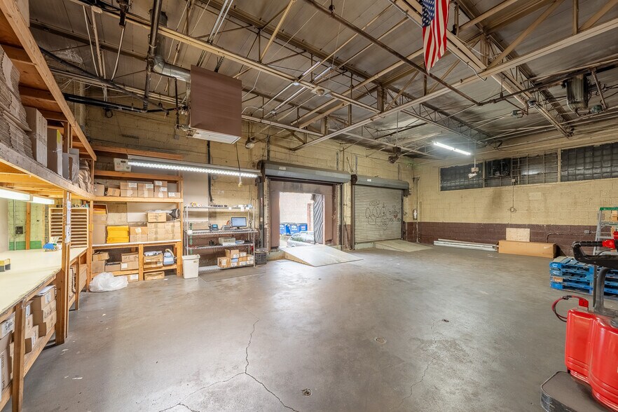 More Photos Of 8950 127th St, Richmond Hill Warehouse For Sale