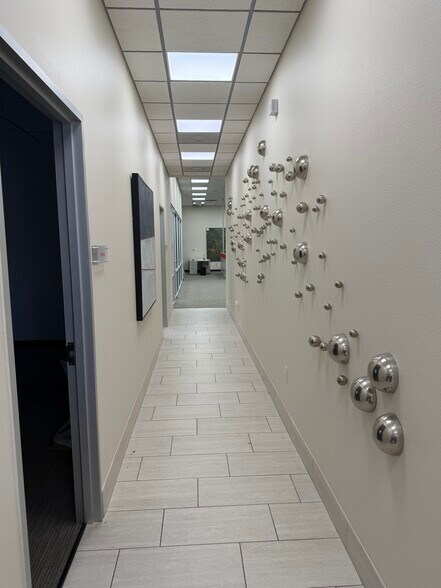 More Photos Of 4022 Louetta Rd, Spring Auto Dealership For Lease