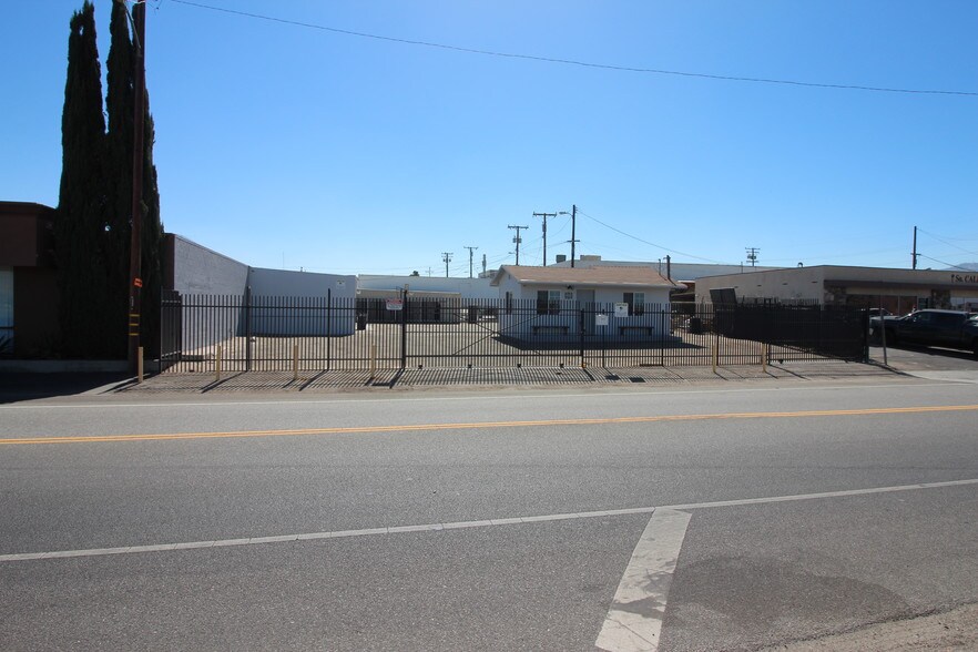 More Photos Of 22414 13th St, Newhall Contractor Storage Yard For Lease