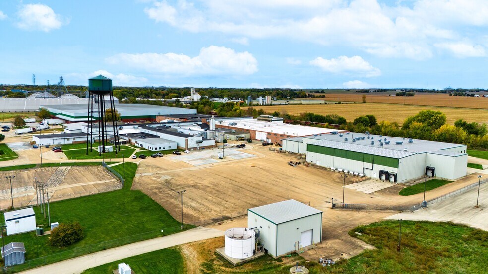 Primary Photo Of 347 N 43rd Rd, Mendota Food Processing For Lease