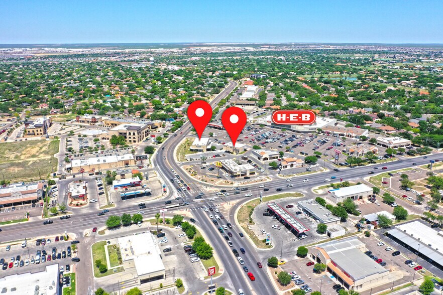 More Photos Of 7709 McPherson Rd, Laredo Freestanding For Sale