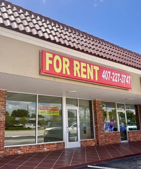 More Photos Of 900-932 Northlake Blvd, North Palm Beach Veterinarian Kennel For Lease