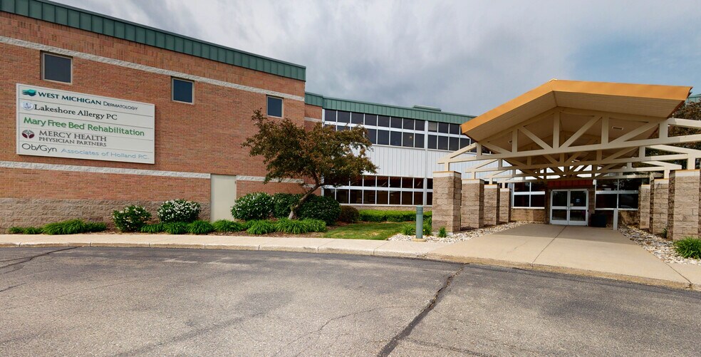More Photos Of 13725 Northwest Blvd, Corpus Christi Medical For Lease