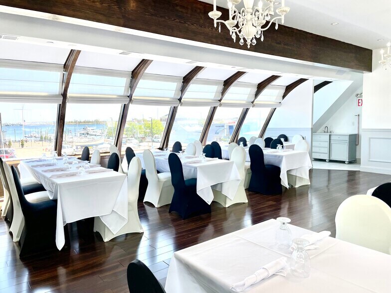 More Photos Of 141 Mansion Ave, Staten Island Restaurant For Sale