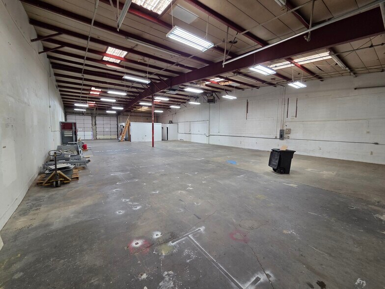 More Photos Of 6709-6711 W 58th Pl, Arvada Warehouse For Lease