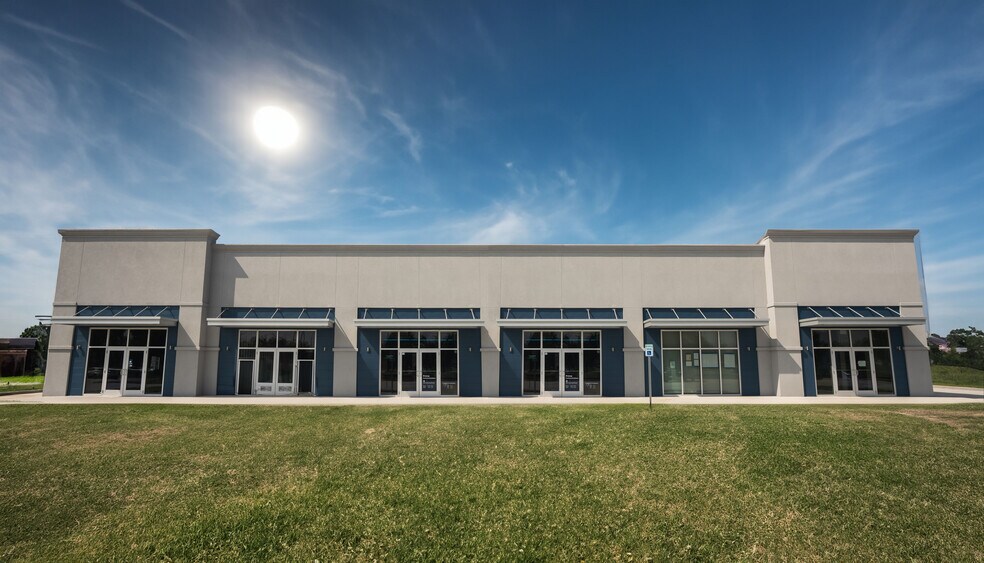 More Photos Of 8150 Perkins rd, Baton Rouge Freestanding For Lease