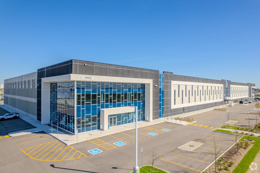 More Photos Of 96 Inspire Blvd, Brampton Warehouse For Lease