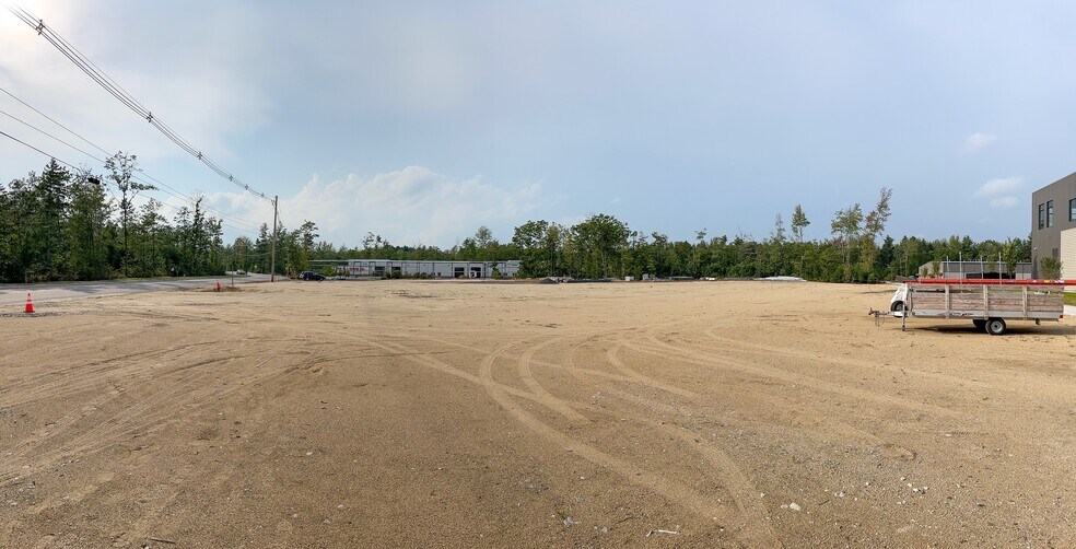 More Photos Of 126 Innovation Way, Scarborough Light Manufacturing For Lease