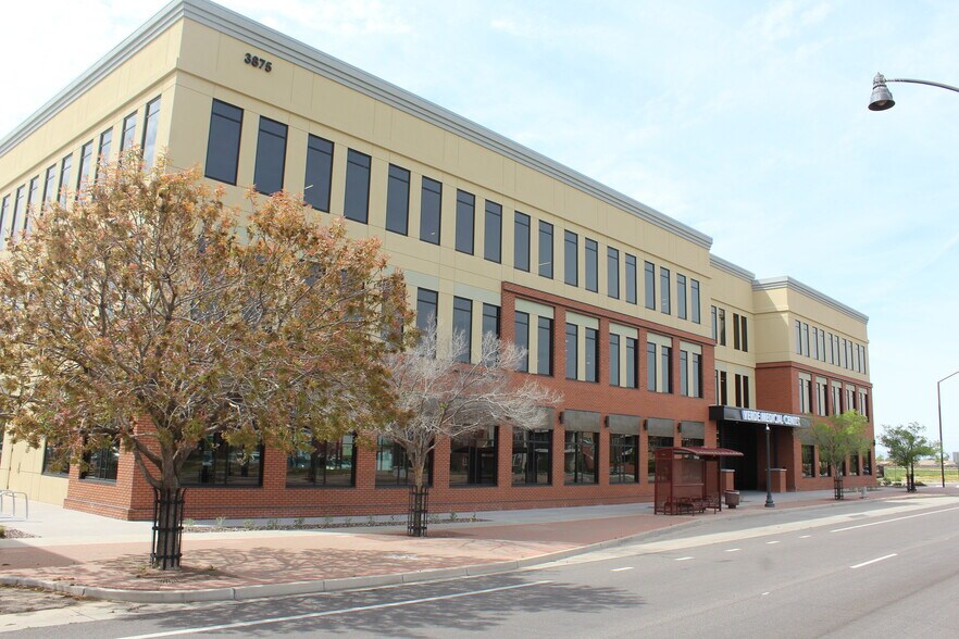 Primary Photo Of 3875 E Williams Field Rd, Gilbert Medical For Lease