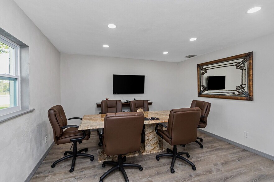 More Photos Of 2645 Sunset Point Rd, Clearwater Freestanding For Lease