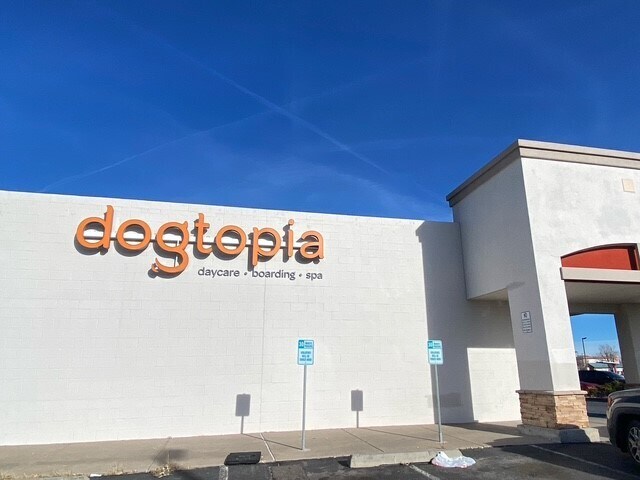 More Photos Of 3301 Coors Blvd NW, Albuquerque Freestanding For Sale