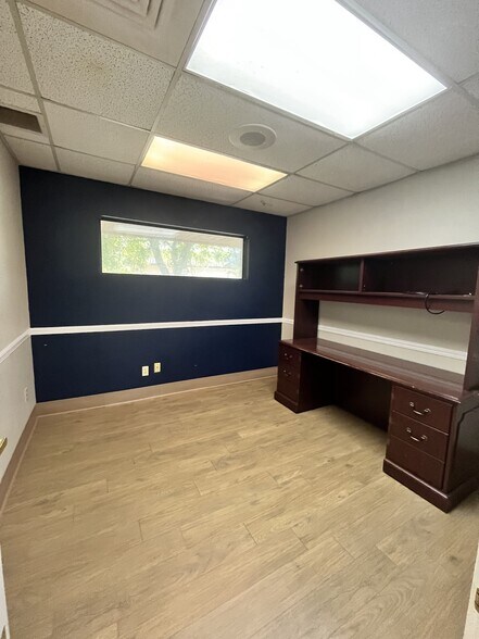 More Photos Of 3401 Capital Cir NE, Tallahassee Medical For Lease