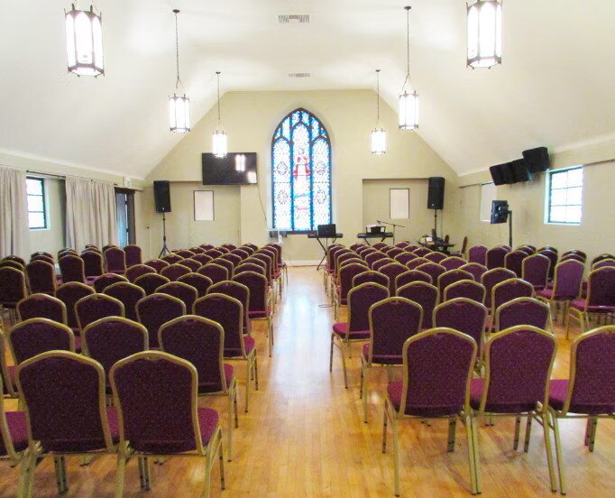 More Photos Of 111 S 6th St, Burbank Religious Facility For Lease