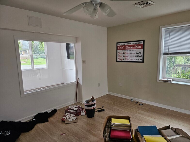 More Photos Of 210 Broad St, Saint Georges Flex For Lease