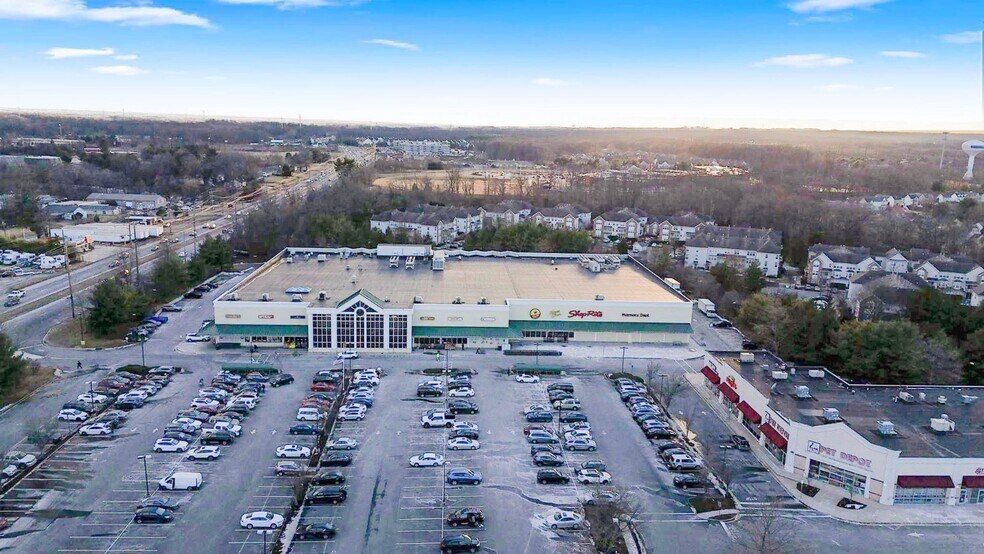 More Photos Of 400 Renaissance Blvd, North Brunswick General Retail For Sale