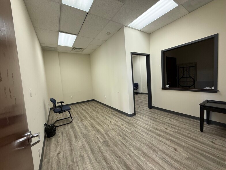 More Photos Of 294-298 State St, Hackensack Medical For Sale