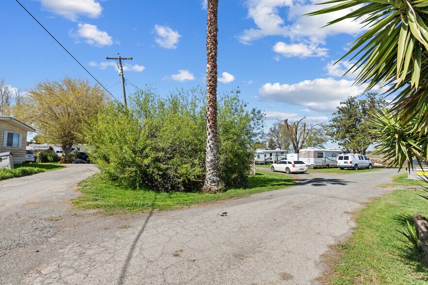More Photos Of 711 W Brannan Island Rd, Isleton Trailer Camper Park For Sale