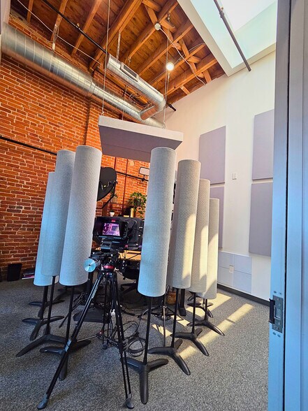 More Photos Of 1660 17th St, Denver Office Residential For Sale