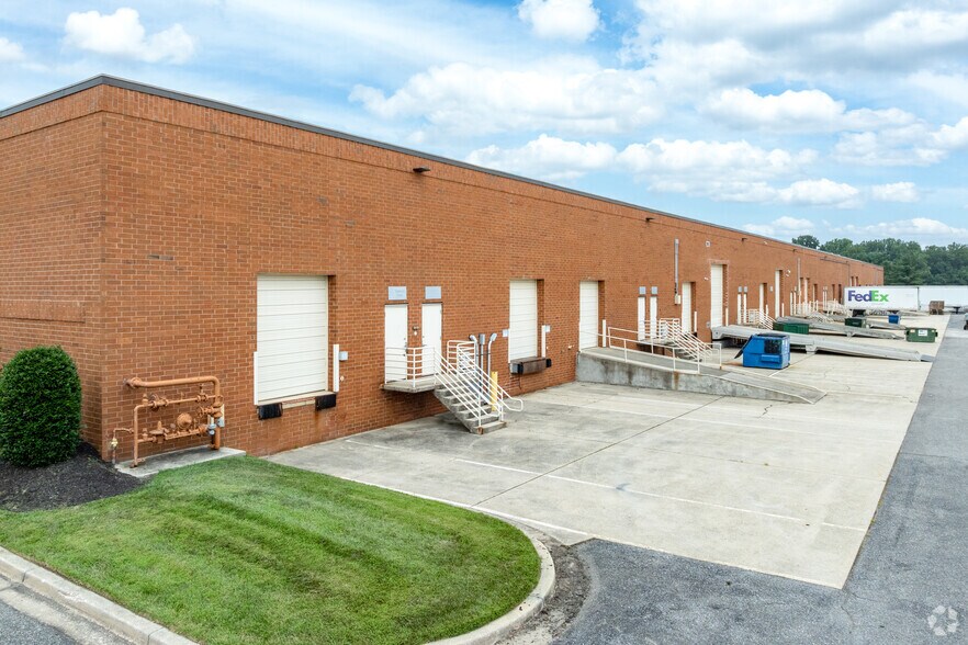 More Photos Of 6679 Santa Barbara Rd, Elkridge Flex For Lease