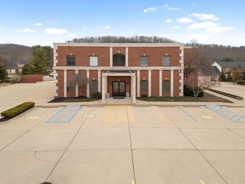 More Photos Of 3661-3669 Teays Valley Rd, Hurricane Medical For Lease