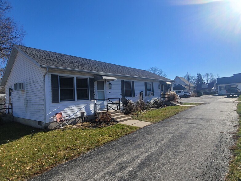 More Photos Of 115 N Arbitary St, Roseville Apartments For Sale